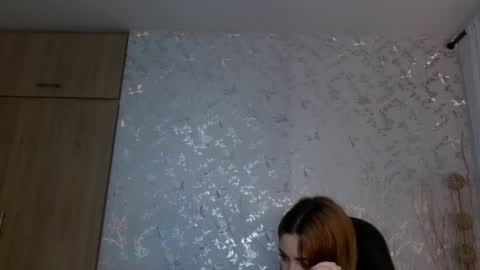 Snapshot of vanessa_bonesmith chatting on 02/25/25, 08:36 Vanessa online show from 02/25/25, 08:36
