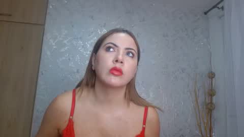 Snapshot of vanessa_bonesmith chatting on 03/08/25, 01:50 Vanessa online show from 03/08/25, 01:50