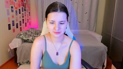 Snapshot of vanessa_brills chatting on 01/07/25, 09:14 Vanessa online show from 01/07/25, 09:14