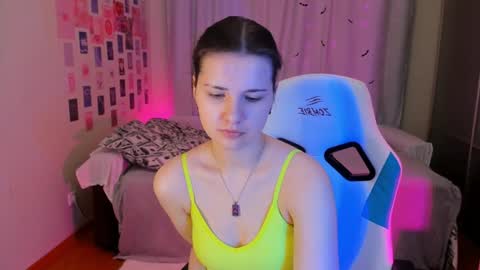 Snapshot of vanessa_brills chatting on 01/15/25, 09:30 Vanessa online show from 01/15/25, 09:30