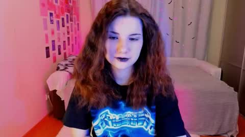 Snapshot of vanessa_brills chatting on 02/12/25, 09:01 Vanessa online show from 02/12/25, 09:01