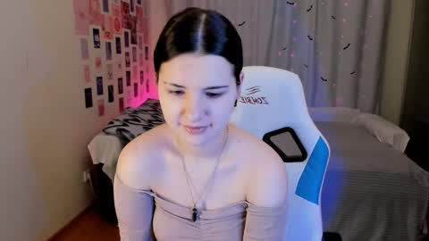 Snapshot of vanessa_brills chatting on 02/19/25, 08:52 Vanessa online show from 02/19/25, 08:52