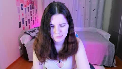 Snapshot of vanessa_brills chatting on 02/21/25, 03:56 Vanessa online show from 02/21/25, 03:56