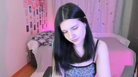 Snapshot of vanessa_brills chatting on 02/23/25, 11:58 Vanessa online show from 02/23/25, 11:58