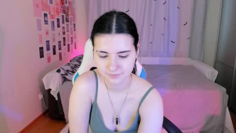 Snapshot of vanessa_brills chatting on 03/01/25, 11:39 Vanessa online show from 03/01/25, 11:39