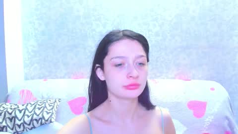 Snapshot of vanessa_florence chatting on 01/07/26, 01:19 RUSSIAN BARBIE BABE online show from 01/07/26, 01:19
