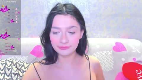 Snapshot of vanessa_florence chatting on 02/13/26, 01:23 RUSSIAN BARBIE BABE online show from 02/13/26, 01:23