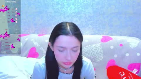 Snapshot of vanessa_florence chatting on 02/22/26, 01:40 RUSSIAN BARBIE BABE online show from 02/22/26, 01:40