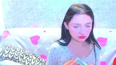 Snapshot of vanessa_florence chatting on 03/21/26, 01:21 RUSSIAN BARBIE BABE online show from 03/21/26, 01:21