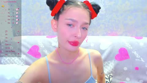 Snapshot of vanessa_florence chatting on 04/15/26, 01:45 RUSSIAN BARBIE BABE online show from 04/15/26, 01:45