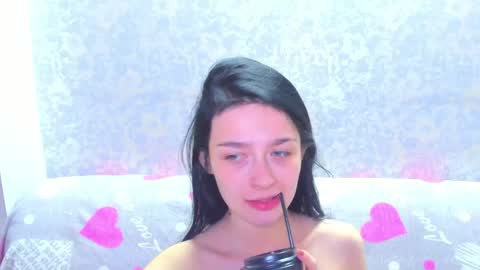Snapshot of vanessa_florence chatting on 05/21/26, 01:12 RUSSIAN BARBIE BABE online show from 05/21/26, 01:12