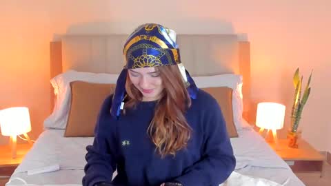 vanessa_foxyy online show from 05/16/26, 08:07