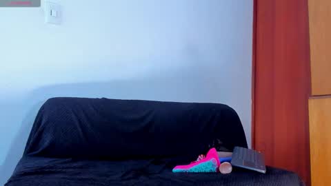 Vanessa online show from 10/30/25, 06:30