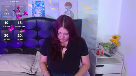 Snapshot of vanessa_gp chatting on 05/25/26, 11:49 Vanesa online show from 05/25/26, 11:49