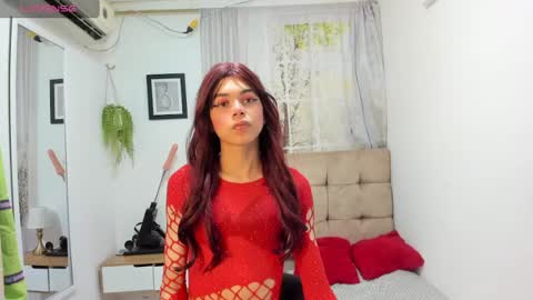 Snapshot of vanessa_jenner chatting on 03/04/26, 02:39 vanessa_jenner online show from 03/04/26, 02:39
