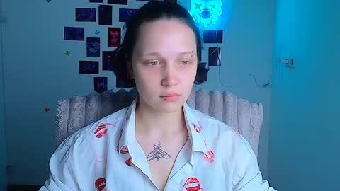 Snapshot of vanessa_lissme chatting on 05/18/26, 11:38 Vanessa online show from 05/18/26, 11:38