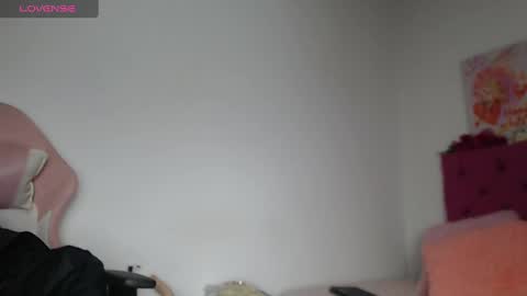Vanessa  online show from 03/04/25, 02:27