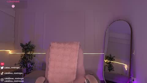Snapshot of vanessa_sexxy chatting on 12/14/25, 01:11 vanessa sexxy online show from 12/14/25, 01:11