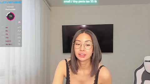 Vanessa online show from 01/05/25, 06:02