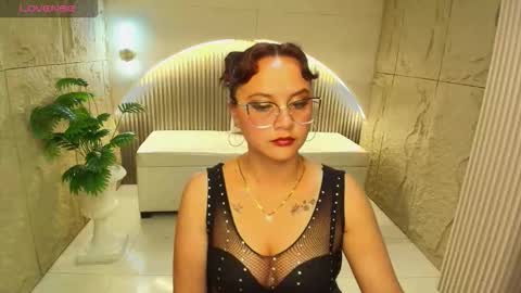 VANESSA online show from 09/20/25, 03:51