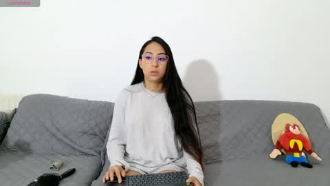 vanessaadol online show from 05/16/26, 08:55