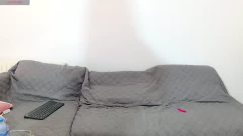 vanessaadol online show from 06/26/26, 01:59