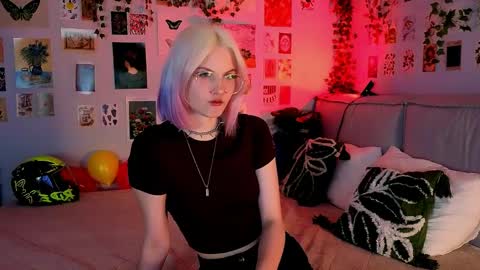 Vanessa online show from 06/10/26, 02:49
