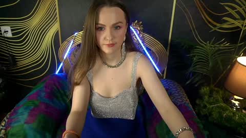 Snapshot of vanessabeautyy chatting on 02/02/25, 10:06 vanessabeautyy online show from 02/02/25, 10:06