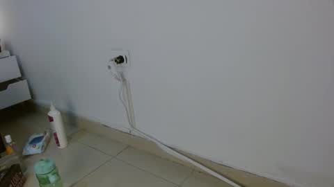 Vanessa Hard online show from 09/08/25, 07:57