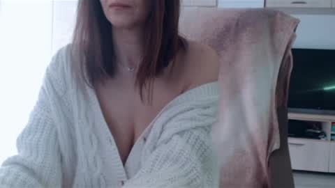 Vanessa online show from 03/06/25, 11:47