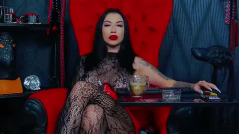 Snapshot of vanessamorningstar1 chatting on 02/18/25, 01:00 Miss Vanessa online show from 02/18/25, 01:00