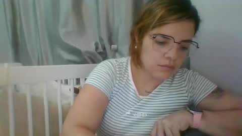 Snapshot of vanessashows chatting on 10/27/25, 05:50 vanessashows online show from 10/27/25, 05:50