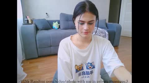 Snapshot of vanessatenderness chatting on 02/05/26, 07:57 vanessatenderness online show from 02/05/26, 07:57