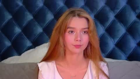 VanessaVienne online show from 02/27/26, 04:07