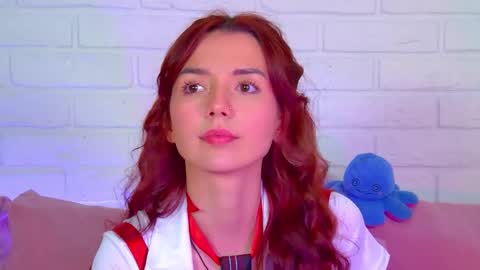 VanessaVienne online show from 06/06/26, 04:33