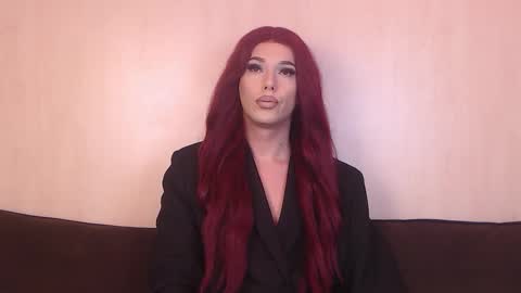 Snapshot of vanessaviperr chatting on 12/18/25, 09:32 Vanessa online show from 12/18/25, 09:32