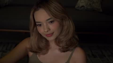 Snapshot of vanesse_ chatting on 08/03/26, 04:33 Irina online show from 08/03/26, 04:33