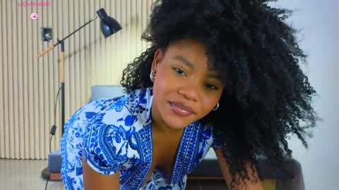 Snapshot of vanestrauss chatting on 04/03/26, 11:47 New account follow me online show from 04/03/26, 11:47