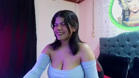 Snapshot of vaniladream chatting on 12/19/25, 12:23 vaniladream online show from 12/19/25, 12:23