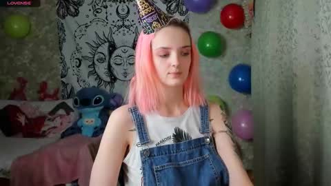 Adelina online show from 12/12/24, 10:24