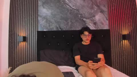 vanilla_hot_ online show from 02/09/25, 10:21
