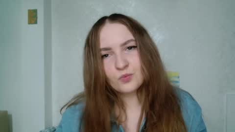 Snapshot of vanilladesire chatting on 06/10/26, 11:42 vanilladesire online show from 06/10/26, 11:42