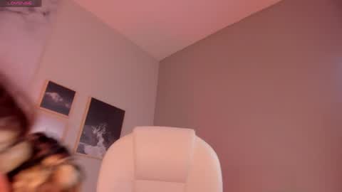 Snapshot of vanillafairy_ chatting on 05/29/26, 02:48 vanillafairy_ online show from 05/29/26, 02:48