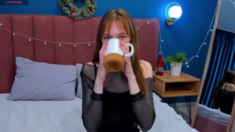 Sofia online show from 12/23/24, 04:01