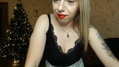 VanillaMuffin online show from 12/14/24, 04:52