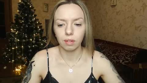 VanillaMuffin online show from 12/24/24, 06:22