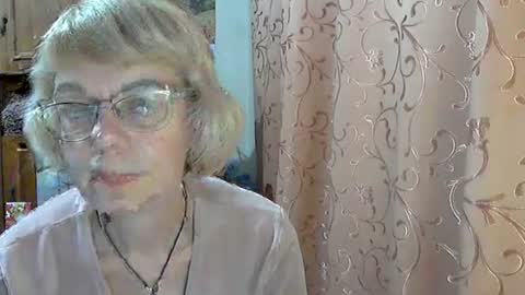 Vanillaxcreamy online show from 12/21/24, 05:40