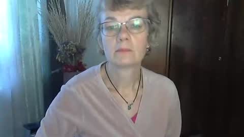Vanillaxcreamy online show from 11/22/25, 10:58