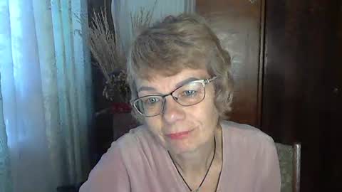 Vanillaxcreamy online show from 11/29/25, 08:06