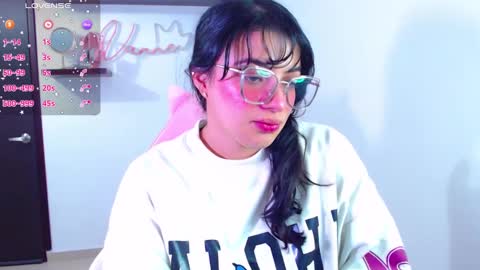 Vanesa online show from 02/20/25, 11:21